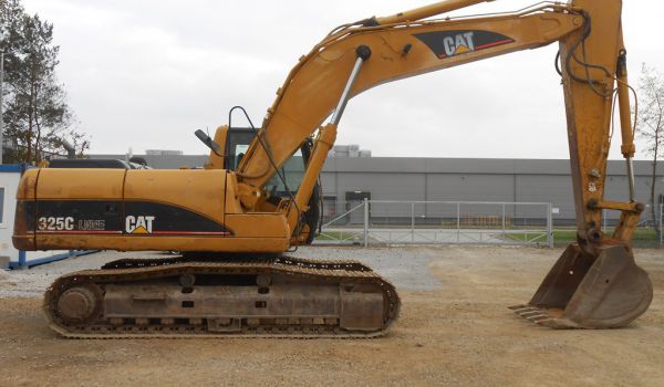 CATERPILLAR 325 CLN