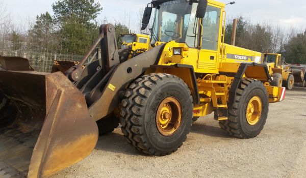 VOLVO L120C