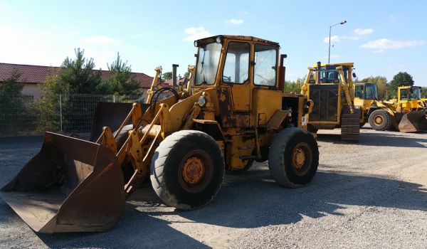 CATERPILLAR 930