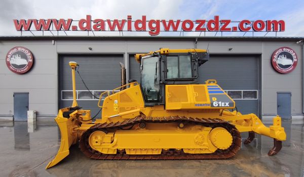 KOMATSU D61EX-23