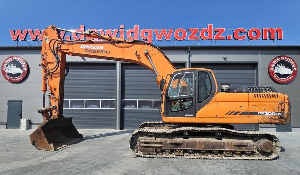 DOOSAN DX300LC