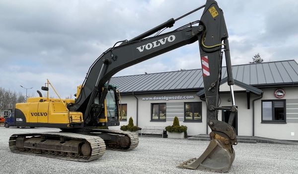 VOLVO EC210BLC