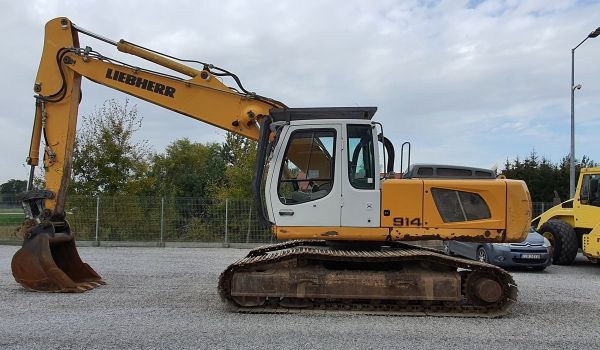 LIEBHERR R914C HD-SL