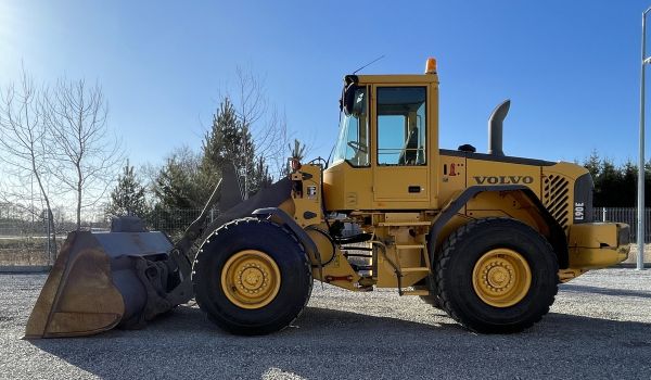 VOLVO L90E