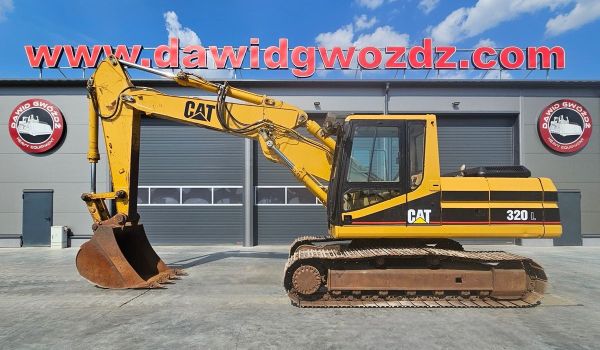 CATERPILLAR 320