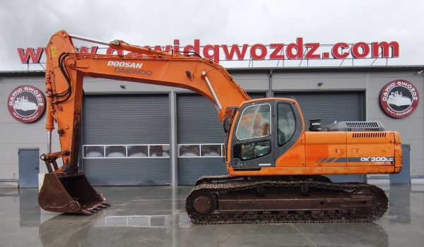 DOOSAN DX300LC