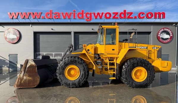 VOLVO L220D