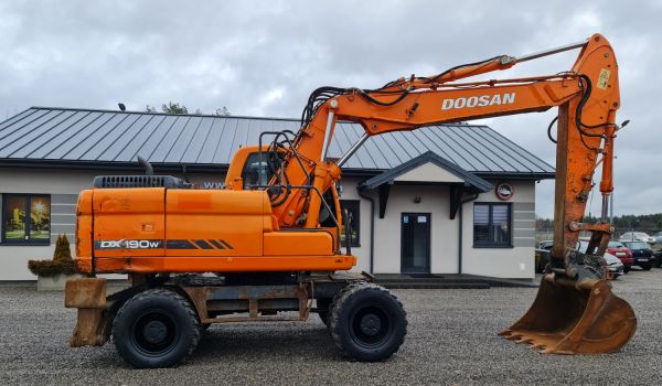 DOOSAN DX190W