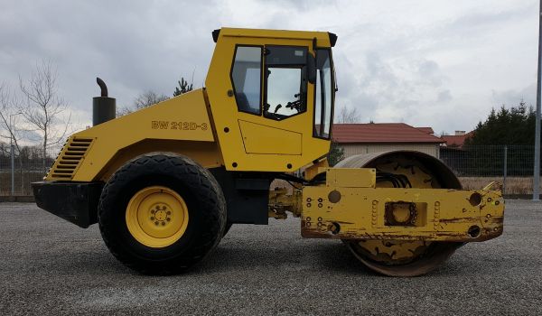 BOMAG BW 212D-3