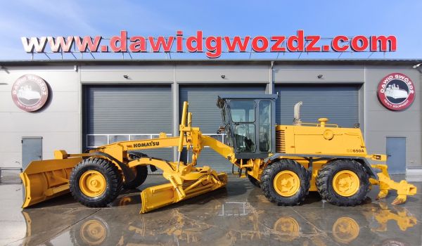 KOMATSU GD650A-2EC